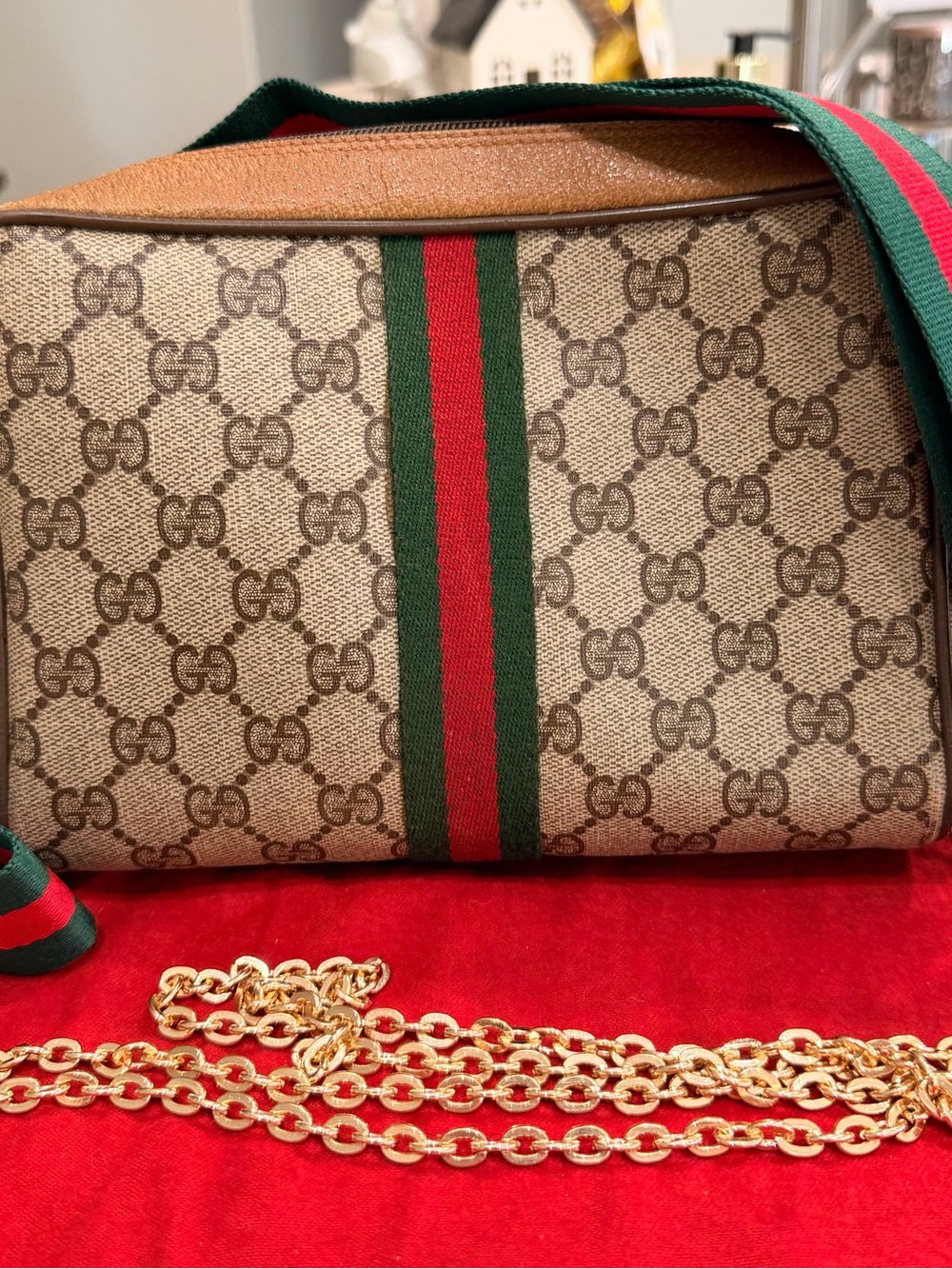 🔥🔥 VINTAGE GUCCI LEATHER GG SHERRY LINECROSSBODY/ POUCH/ CLUTCH 🔥🔥 - Picture 12 of 14